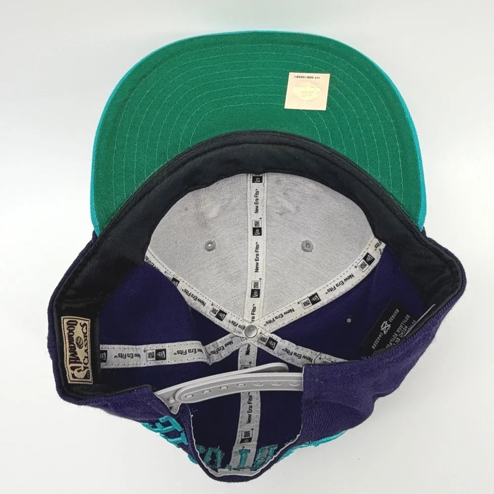 Charlotte Hornets New Era Hat Men OS Purple Hardwood Classics Snapback Cap Flaws
